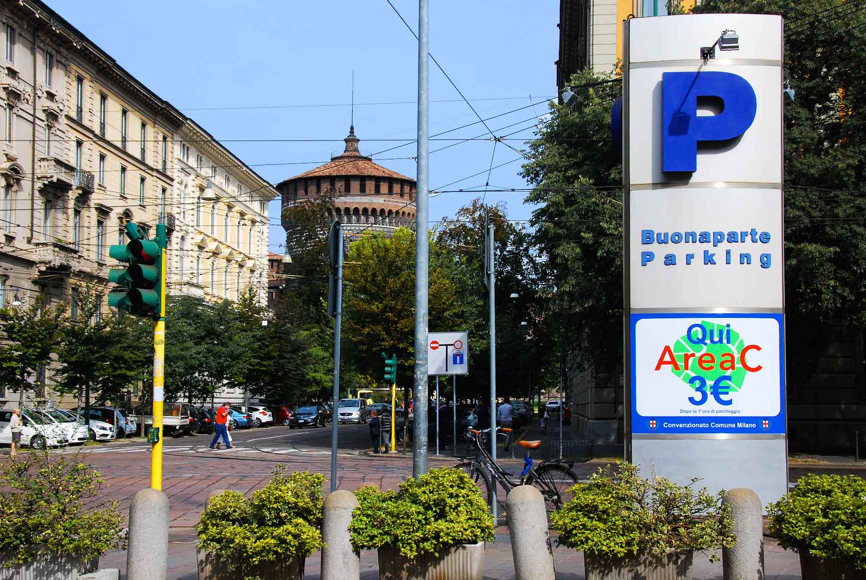 <h1><b>Buonaparte Parking</b> </h1>