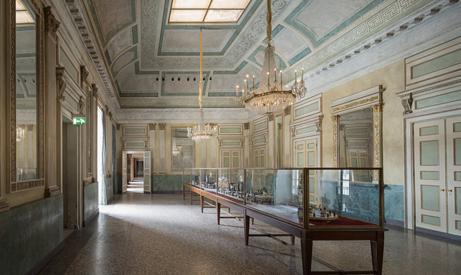 Parcheggio-palazzo-reale-1